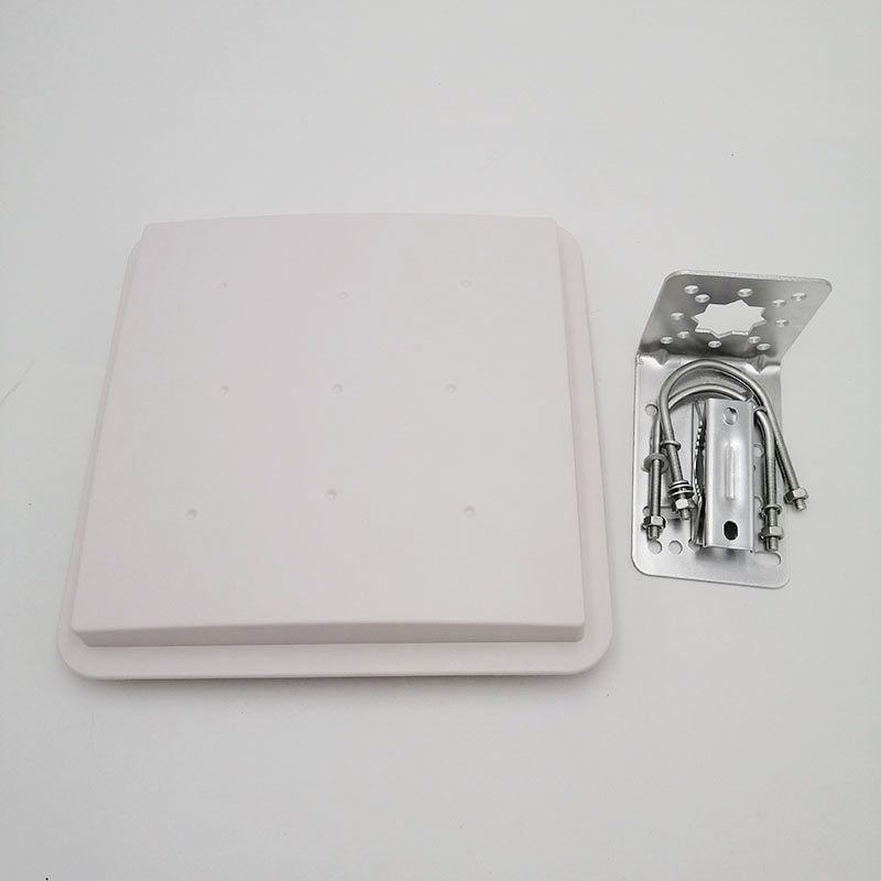 Outdoor Panel antenna 868MHz Dual Band 11 dBi2